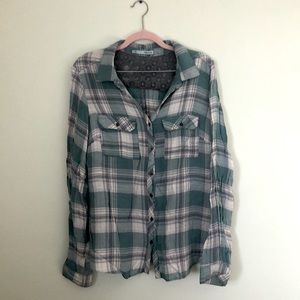 Maurices soft button down plaid shirt